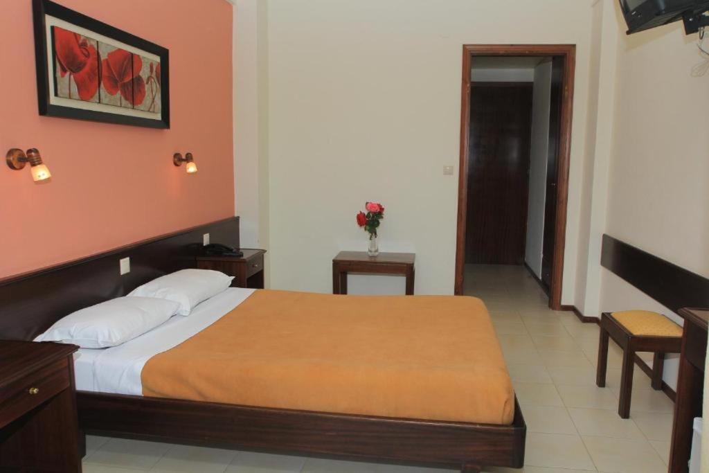Fiori Hotel กูเวีย ภายนอก รูปภาพ